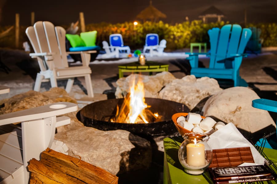 The SandBox Beach Lounge – photo 1